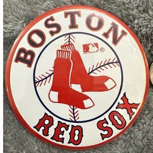 Vintage 60s 70’s 80’s MLB Boston Red Sox Baseball Souvenir Pin Back Button